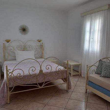 Elpidas Studios Agia Anna  المظهر الخارجي الصورة