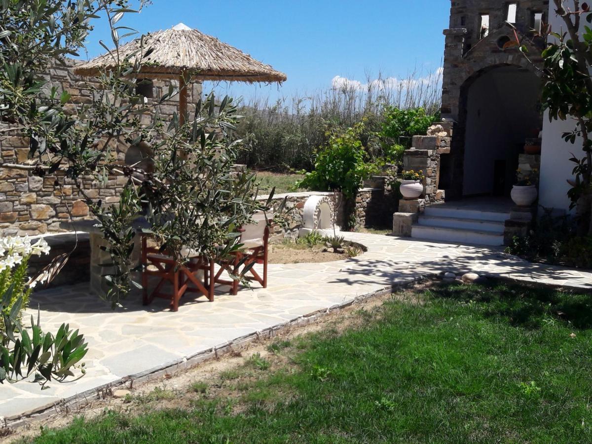 Elpidas Studios Agia Anna  المظهر الخارجي الصورة