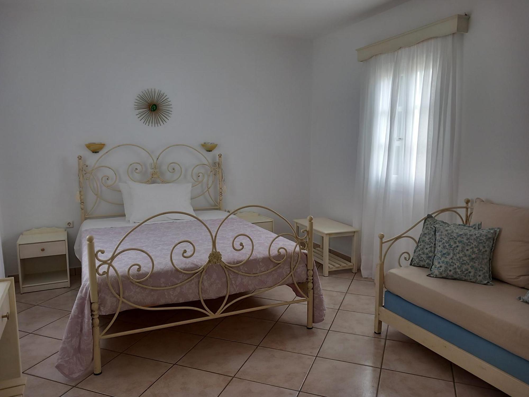 Elpidas Studios Agia Anna  المظهر الخارجي الصورة