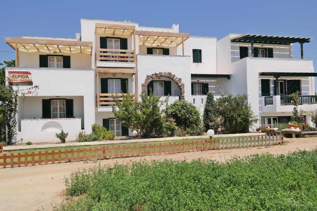Elpidas Studios Agia Anna  المظهر الخارجي الصورة