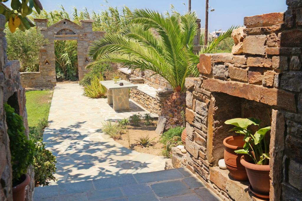 Elpidas Studios Agia Anna  المظهر الخارجي الصورة